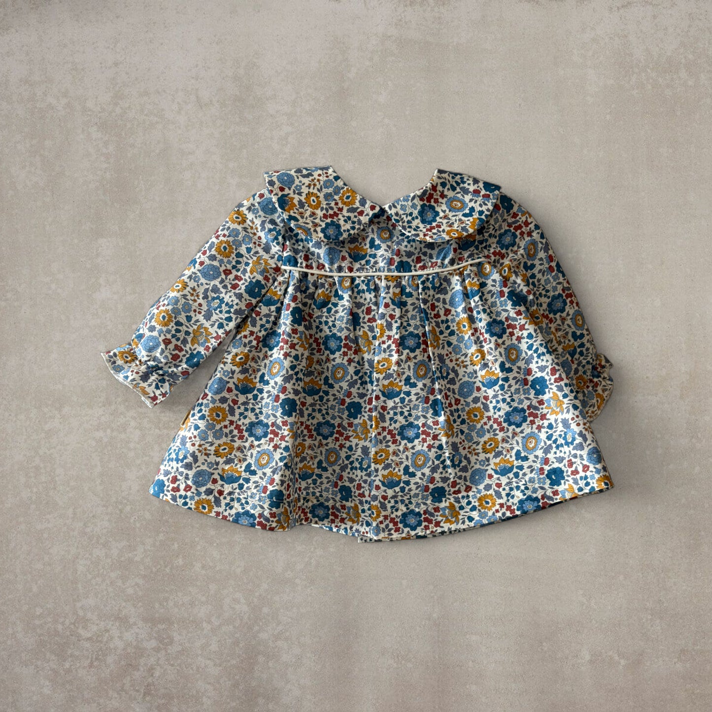 Conjunto 2 Piezas: Vestido Floral y Cubrepañal - 100% Algodón