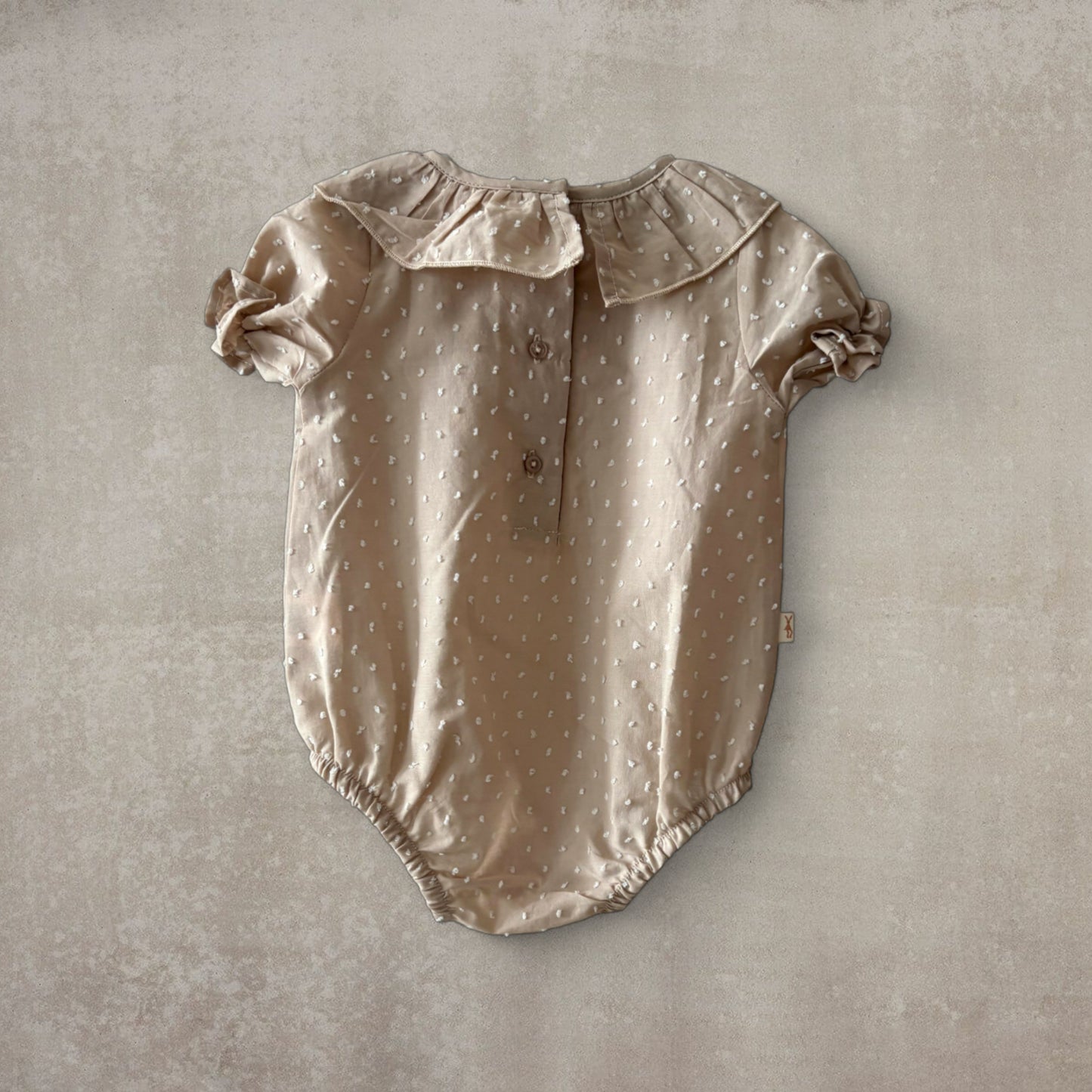 Camisa body plumeti. Camel-Beige
