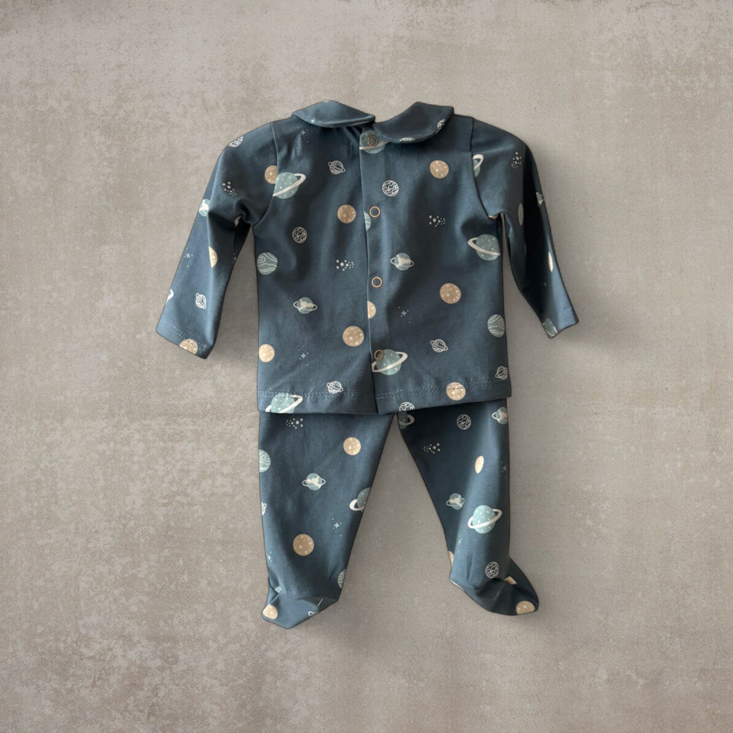 Pijama Dos Piezas de Algodón Elástico - Estampados Divertidos (Dinosaurios / Espacio)