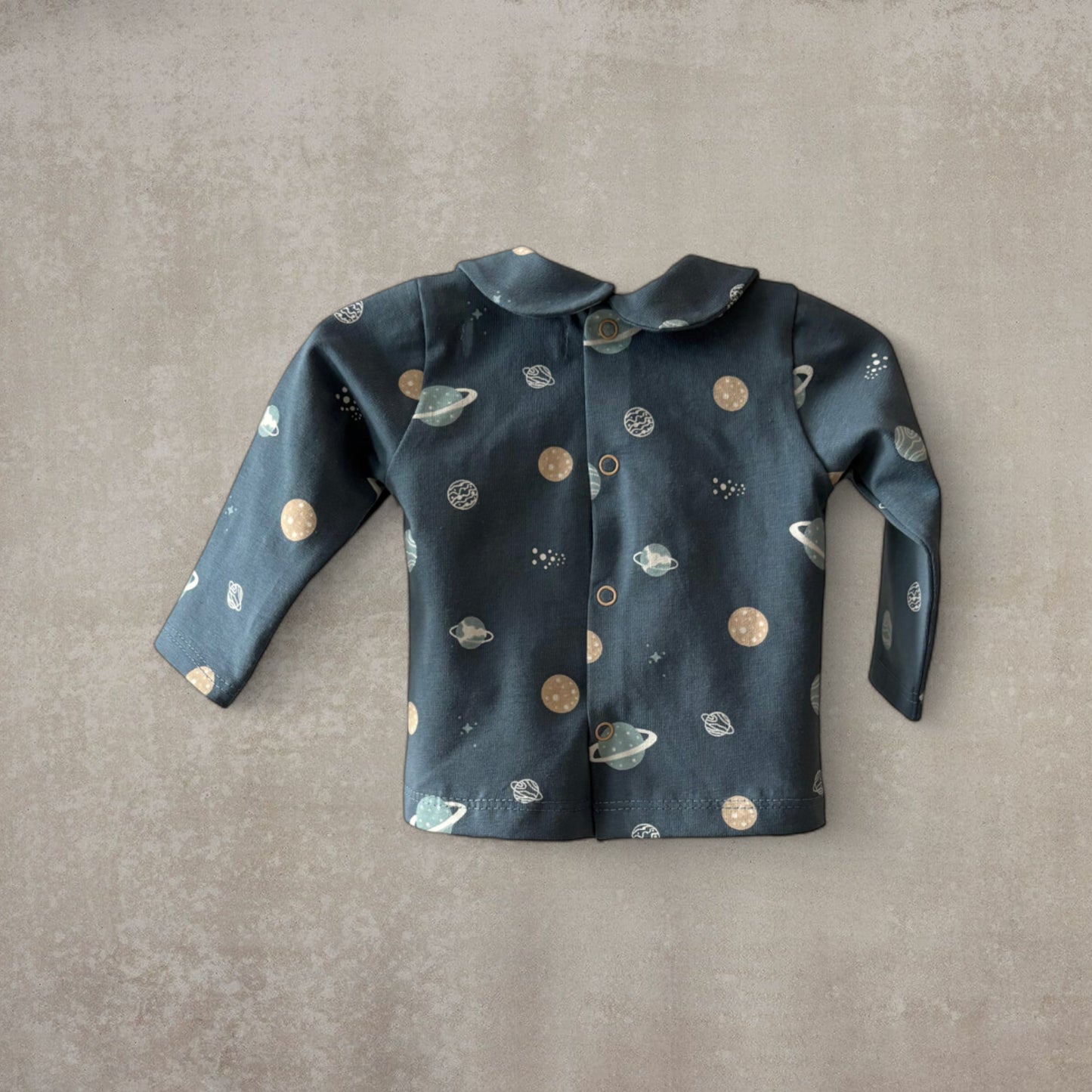 Pijama Dos Piezas de Algodón Elástico - Estampados Divertidos (Dinosaurios / Espacio)