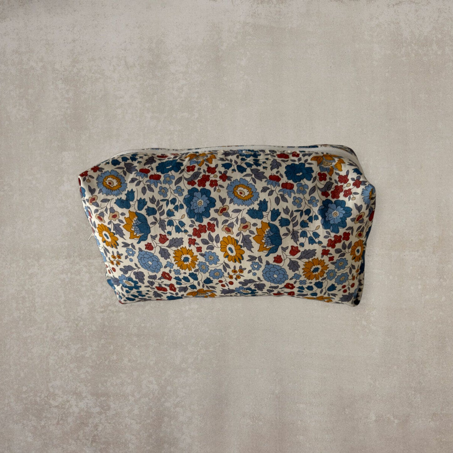 Neceser estampado floral